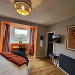 4 Bedroom Apts At Sensational Stay Serviced Accommodation Aberdeen- Powis Crescent