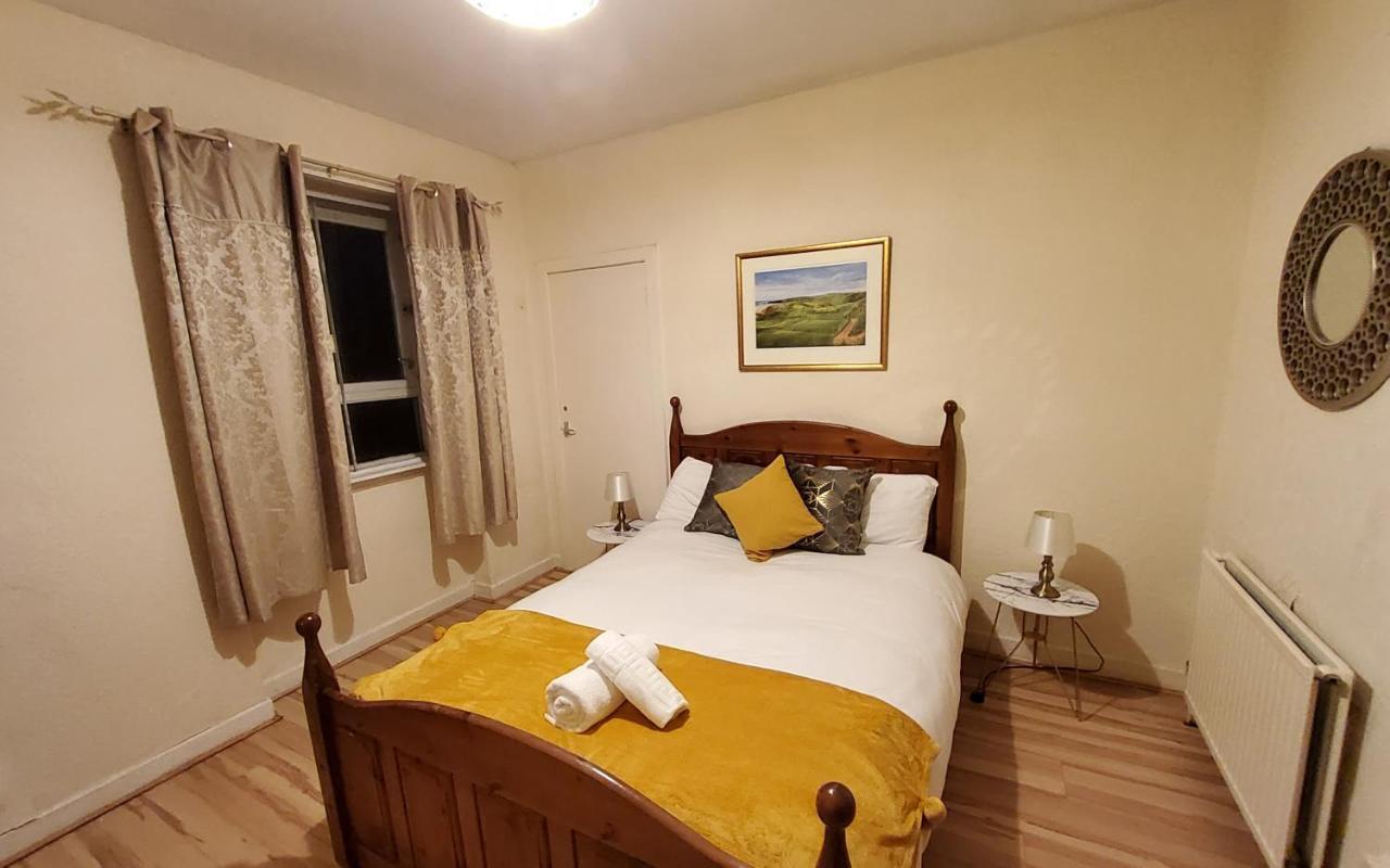 4 Bedroom Apts At Sensational Serviced Aberdeen- Powis Crescent Apartment Aberdeen
